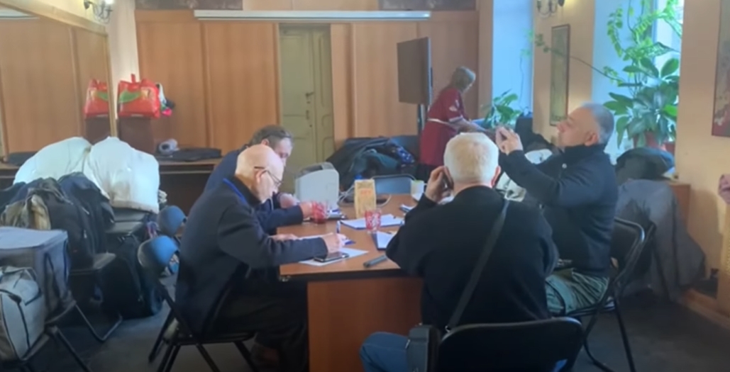 Кропотливая работа судей